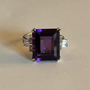 3755 – White Gold Amethyst Diamond Ring