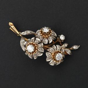 2211 – Antique Yellow Gold Diamond Brooch