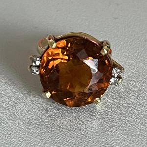 4114– Yellow Gold Citrine Diamond Ring