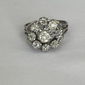 2011– White Gold Diamond Flower Ring