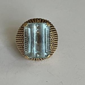 4565- Twisted Aquamarine Yellow Gold Ball Ring