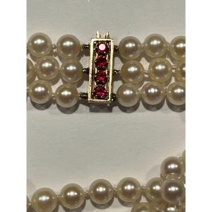 4475- Bracelet 3 Rows Cultured Pearls Ruby Clasp