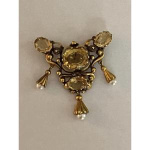 4654- Old Yellow Gold Citrine Pearl Brooch