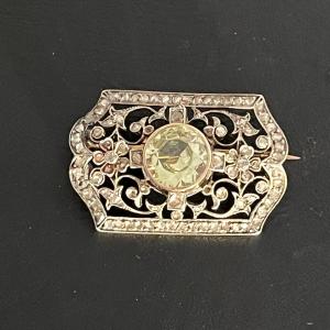 4070- Old Openwork Plate Brooch Gold Gray Silver Chrysoberyl Diamonds