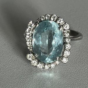 5299- White Gold Topaz Diamond Ring