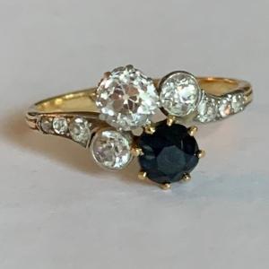 2569- Toi & Moi Ring Yellow Gold Platinum Sapphire Diamonds