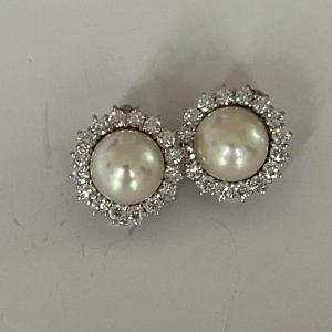 5267- White Gold Pearl Diamond Earrings