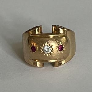 5544- Yellow Gold Bridge Ring Diamond Red Stones