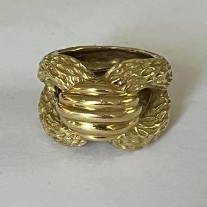 5834- Yellow Gold Knot Ring