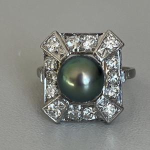 5710- Platinum Tahitian Pearl Diamond Ring