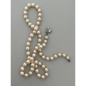 5711- Pearl Necklace With Diamond Heart Clasp