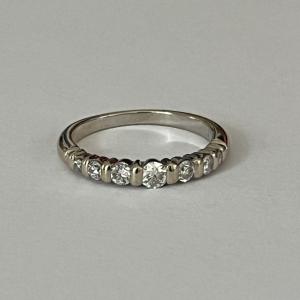 5923- Half-alliance In White Gold And Diamonds