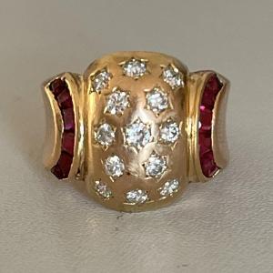 5974- Retro Ring Yellow Gold Synthetic Ruby Diamonds