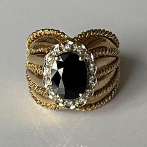 7147- Important Yellow Gold Ring Sapphire Diamonds