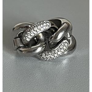6459- Important White Gold Diamond Curb Chain Ring