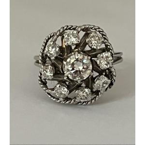 549- Flower Ring In White Gold Thread With Diamonds 1.45 Ct