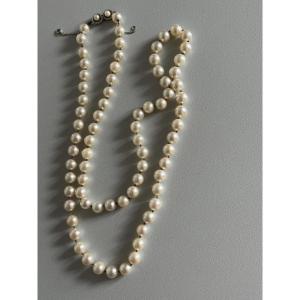 659- Akoya Pearl Long Necklace With White Gold Clasp 60 Cm