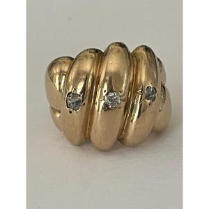 6528- Yellow Gold Bandeau Ring With Diamonds