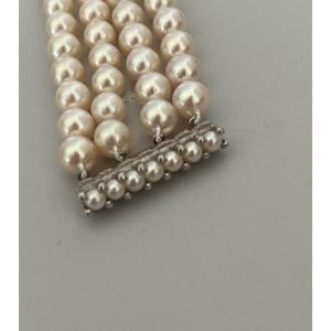 6372- 4 Row Akoya Pearl Bracelet. White Gold Clasp