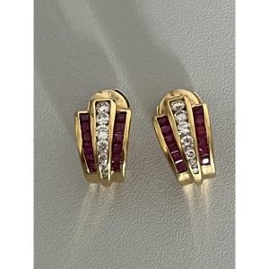 6576- Morabito Yellow Gold Ruby Diamond Earrings