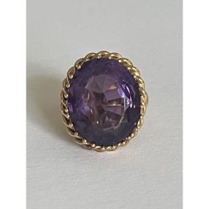 6529- Twisted Yellow Gold Ring Amethyst 16.00 Ct