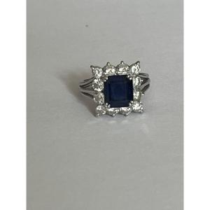 5888- White Gold Sapphire Diamond Ring