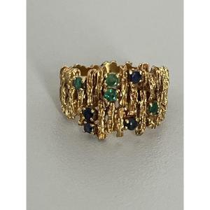 6747- Modernist Ring Yellow Gold Sapphires Emeralds