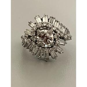 195- White Gold Platinum Diamonds 3.00 Ct Movement Ring