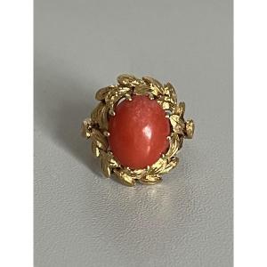 7250 - Vintage Yellow Gold Coral Ring