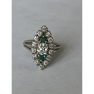 7083 - Marquise Ring In White Gold With Diamonds And Emeralds