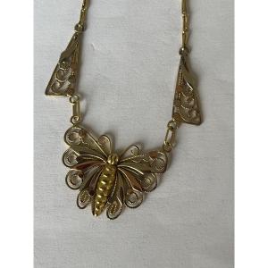 7119 - Antique Drapery Necklace With Butterfly Motif In 3 Golds