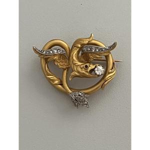 7298 - Antique Dragon Brooch/pendant In Yellow Gold With Diamonds