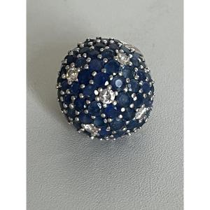 7303 - Important Platinum Ball Ring With Sapphires And Diamonds