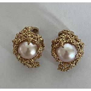 7229- Gilbert Albert Yellow Gold Akoya Pearl Earrings