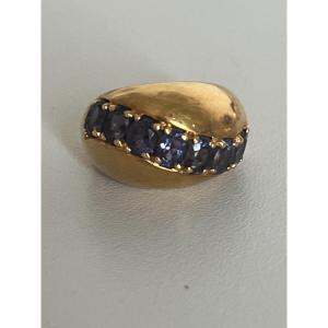 7442 - Vintage Dome Ring Yellow Gold Cordierites