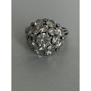 7557 - Dome Ring White Gold Platinum Diamonds (0.85 Ct In The Center)