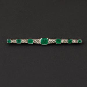 7300- Antique Platinum Diamonds And Emeralds Barrette Brooch