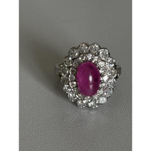 7642- Ring Flower Platinum Ruby Cabochon 3,20 Ct Diamonds