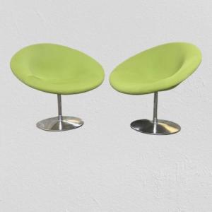 2 Globe Swivel Armchairs By Pierre Paulin For Artifort 
