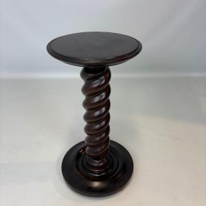 Base With Solomon Column