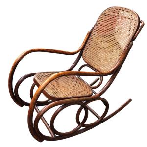 Rocking Chair Stamped Thonet In Beech Tree Curved 1900.
