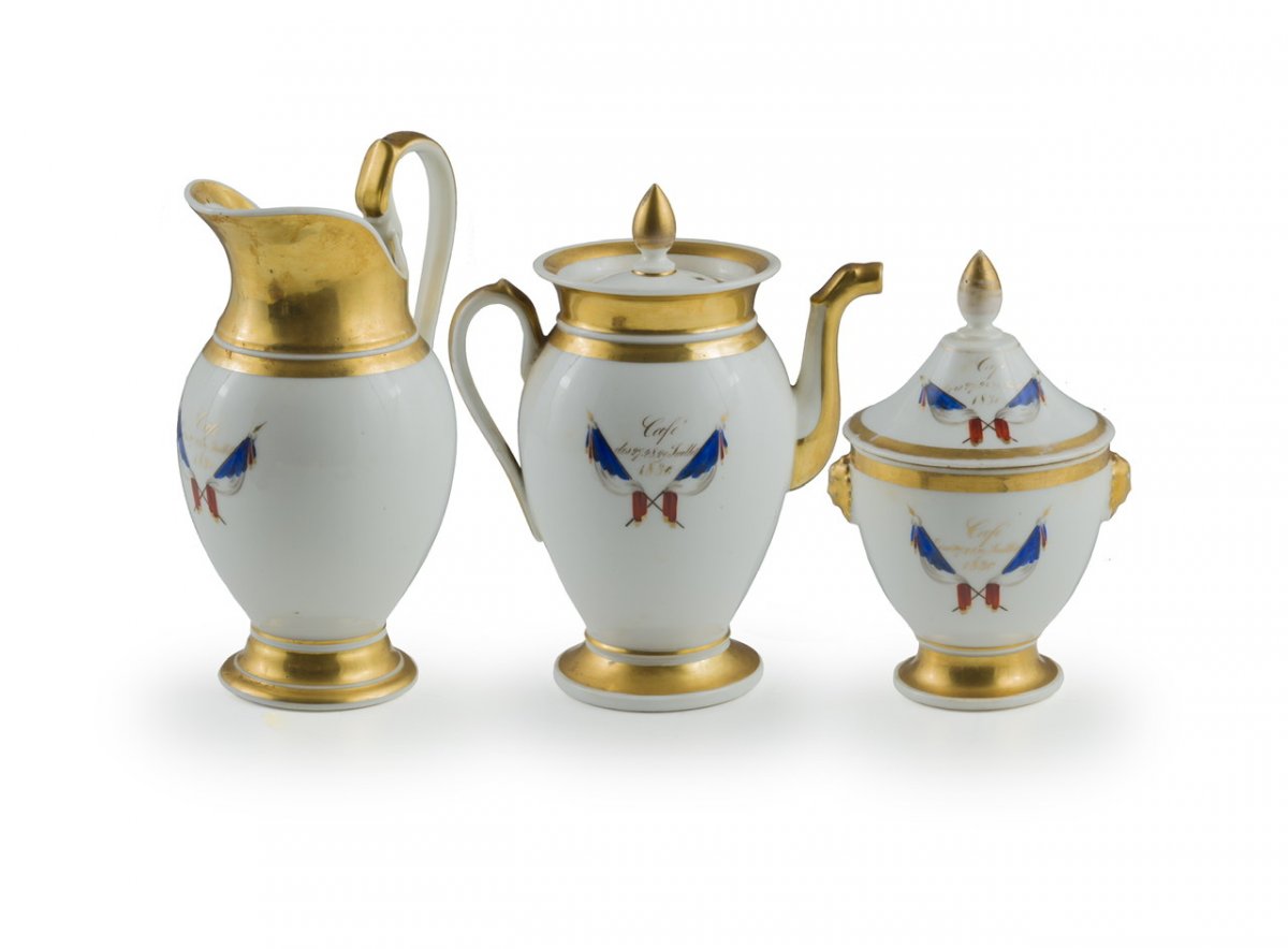 Service à The’ En Porcelaine , Commémoratif Des “les Trois Glorieuses  “  , XIXe Siècle 