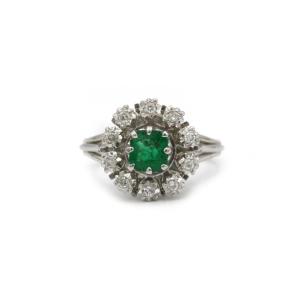 Mid-century 1950s 18k White Gold Emerald And Diamond Cocktail Daisy Ring