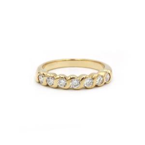 Half-alliance - Yellow Gold And Diamonds