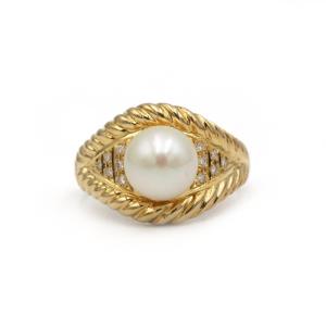 Ring - Gold, Pearl And Diamonds