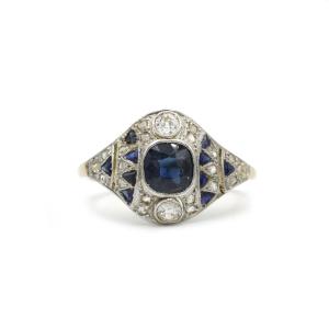 Art Deco Ring - 1910 - 1930 - Gold, Sapphires And Diamonds