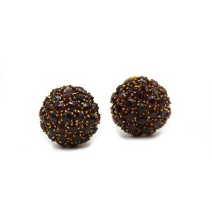 Earrings - Gold And Garnets