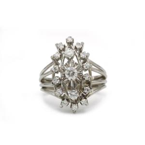Ring - 18k White Gold And Diamonds - 1950s