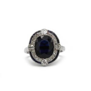 Art Deco Platinum Ring 1910/1920 Sapphire Approximately 3.5 Carats, Calibrated Sapphires, And Diamonds