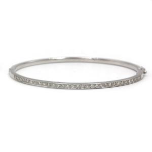 750 White Gold And Diamond Bangle Bracelet